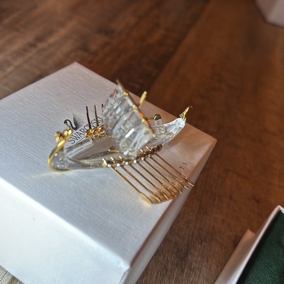 In original box.  Viking ship. Never been displayed. - Picture 3 of 5